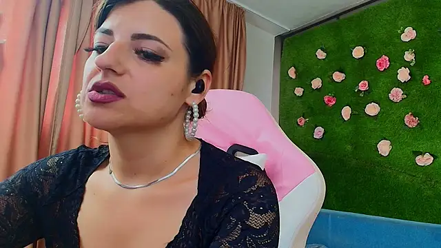 Snapshot of AmmyFlirty chatting on 07/16/26, 03:56 AmmyFlirty online show from 07/16/26, 03:56