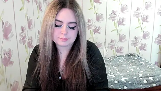 Snapshot of Agathameoww chatting on 04/15/26, 09:49 Agathameoww online show from 04/15/26, 09:49