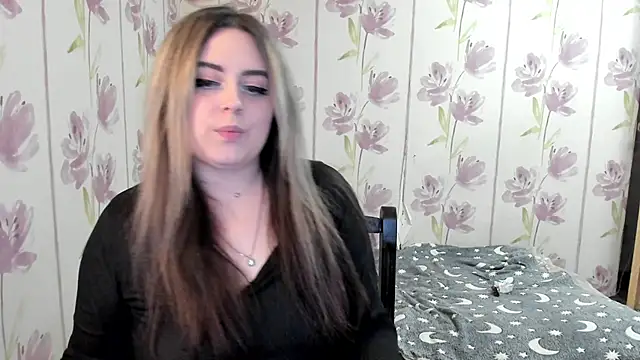 Snapshot of Agathameoww chatting on 04/30/26, 08:57 Agathameoww online show from 04/30/26, 08:57