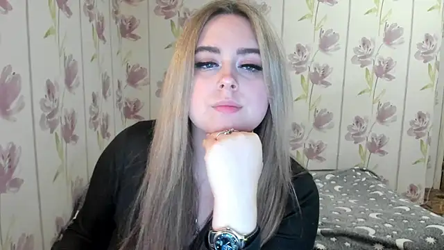 Snapshot of Agathameoww chatting on 05/16/26, 09:35 Agathameoww online show from 05/16/26, 09:35