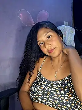Snapshot of emily_fox01 chatting on 07/18/26, 04:49 emily fox01 online show from 07/18/26, 04:49