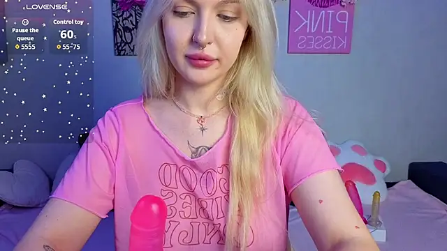 BlondieSummer online show from 07/01/26, 06:51