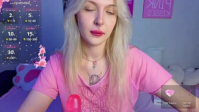 BlondieSummer online show from 07/25/26, 04:15