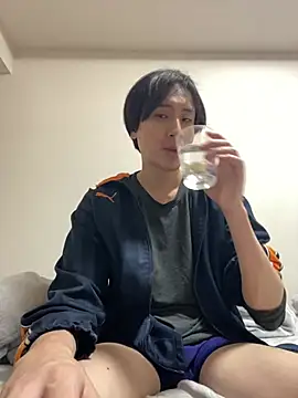 youta200 online show from 04/26/26, 03:53