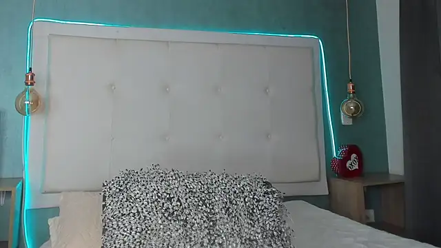 mia gomez7 online show from 07/17/26, 01:29