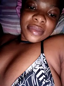 Smalltitiesxxx online show from 04/17/26, 03:53