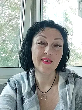 HelgaDennis online show from 05/22/26, 03:57