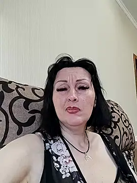 HelgaDennis online show from 06/09/26, 04:29