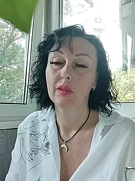 Snapshot of HelgaDennis chatting on 06/26/26, 03:22 HelgaDennis online show from 06/26/26, 03:22