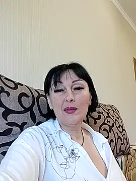 Snapshot of HelgaDennis chatting on 07/12/26, 05:31 HelgaDennis online show from 07/12/26, 05:31