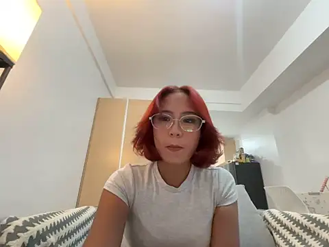 misscutee online show from 06/08/26, 04:18