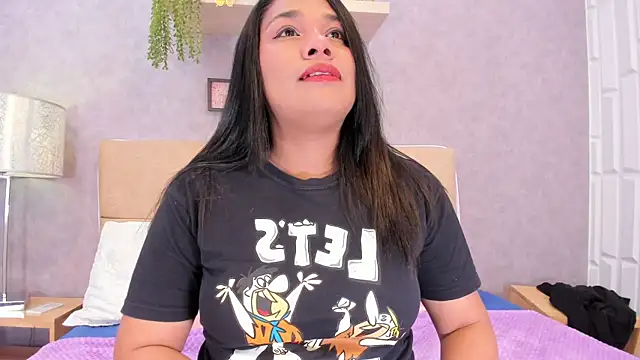 Cloee evans online show from 04/23/26, 11:53