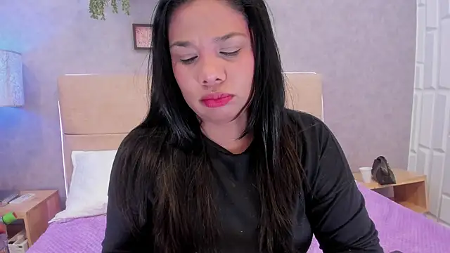 Cloee evans online show from 04/28/26, 11:48