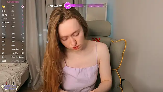 Snapshot of mowalova chatting on 06/16/26, 05:10 mowalova online show from 06/16/26, 05:10