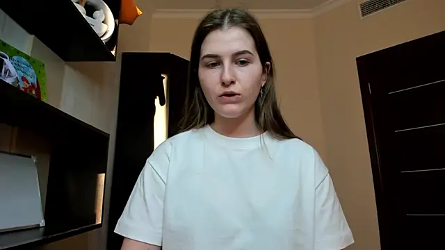 OhMyAlice online show from 04/18/26, 03:38