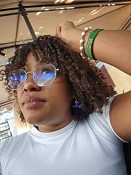 mia rouxx1 online show from 08/02/26, 10:08