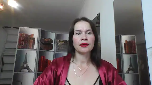 Selena Moo online show from 06/30/26, 07:53