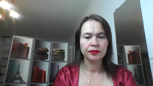 Selena Moo online show from 07/18/26, 08:51