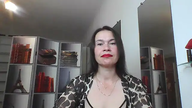 Selena Moo online show from 07/26/26, 08:10