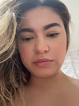 victoria ricoo online show from 03/25/26, 09:54