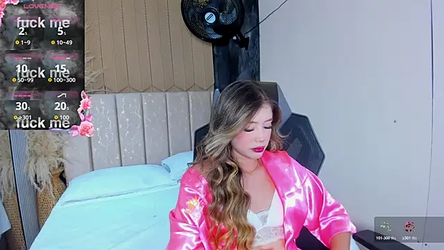 EmilyJohnsoon online show from 04/11/26, 08:46