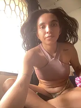 Snapshot of Blowjob-Queen_ chatting on 06/18/26, 02:10 Blowjob-Queen online show from 06/18/26, 02:10