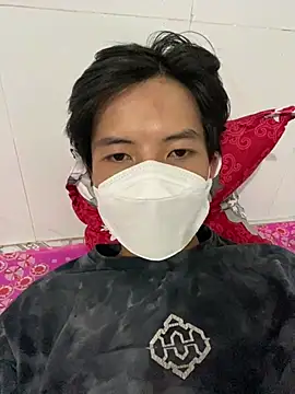 Snapshot of Nguyencuong1999 chatting on 03/21/26, 04:39 Nguyencuong1999 online show from 03/21/26, 04:39