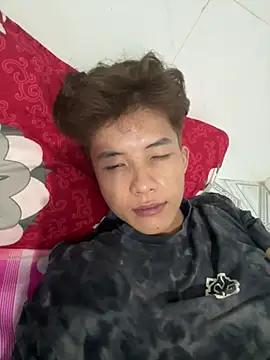 Nguyencuong1999 online show from 04/30/26, 08:15