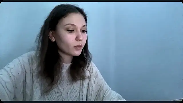 Juliajuicecam online show from 03/23/26, 11:47