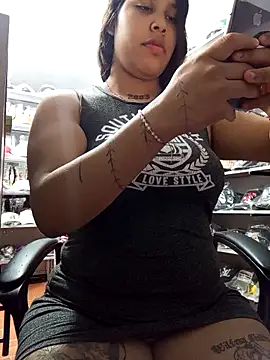 venuslaferte  online show from 03/26/26, 11:38