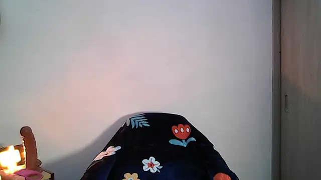 zyra vex online show from 03/26/26, 12:17