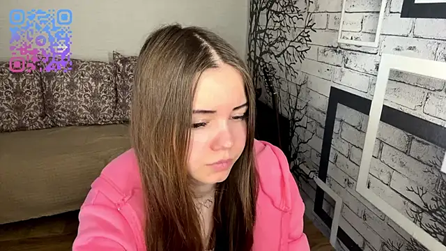 ElmiraDabato online show from 05/04/26, 04:30