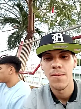 Hotsmale online show from 04/11/26, 10:41