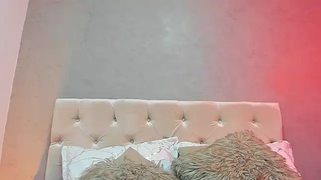 SophieVelt online show from 04/01/26, 09:12