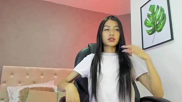 SophieVelt online show from 06/11/26, 04:21