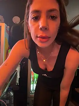 zelyramonvielly online show from 03/25/26, 11:00