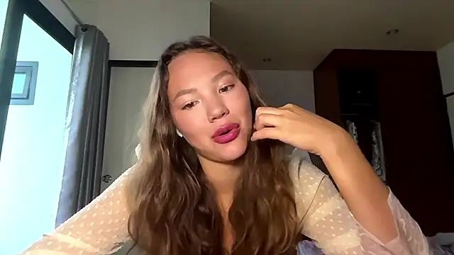 kamila 18 french online show from 04/07/26, 02:12