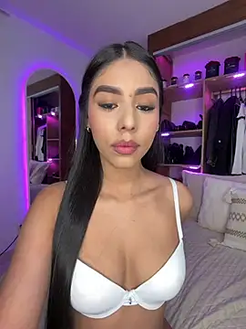 Rossie Blooms online show from 05/08/26, 12:38