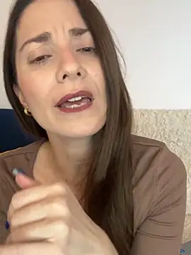 Snapshot of natashakinski chatting on 04/20/26, 06:42 natashakinski online show from 04/20/26, 06:42