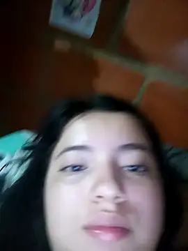 Snapshot of violetascottt chatting on 03/27/26, 12:05 violetascottt online show from 03/27/26, 12:05