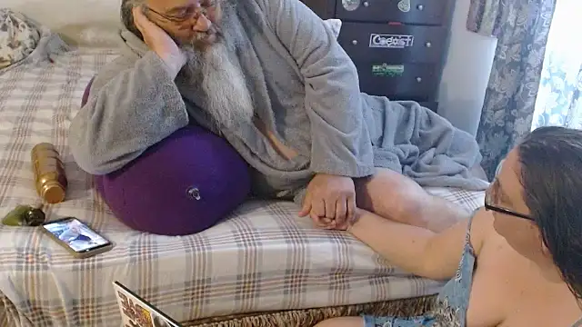 DaddyandMuffin online show from 03/27/26, 09:25