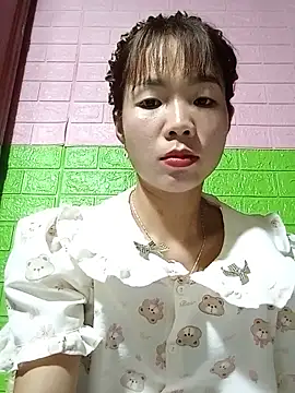 AmyLinee01 online show from 05/31/26, 05:31