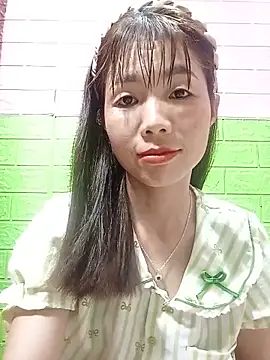 AmyLinee01 online show from 06/16/26, 12:08