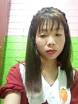 AmyLinee01 online show from 06/21/26, 10:56