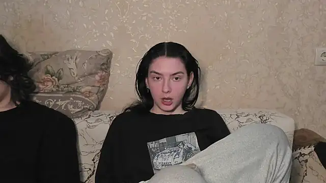 muuur love231 online show from 04/21/26, 09:39