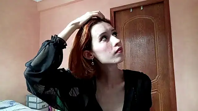 SirenFrost online show from 06/14/26, 02:41
