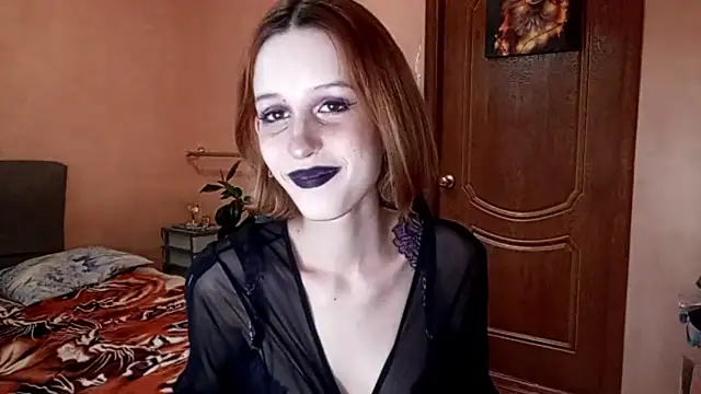 SirenFrost online show from 06/26/26, 04:11
