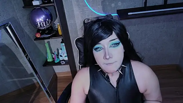 Snapshot of Carmillaa chatting on 05/16/26, 12:18 Carmillaa online show from 05/16/26, 12:18