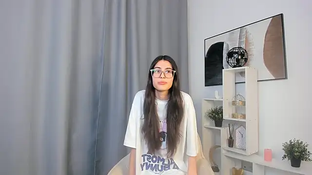 SusyRiek online show from 03/23/26, 11:14