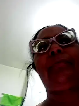 sexymomsn online show from 04/05/26, 12:02